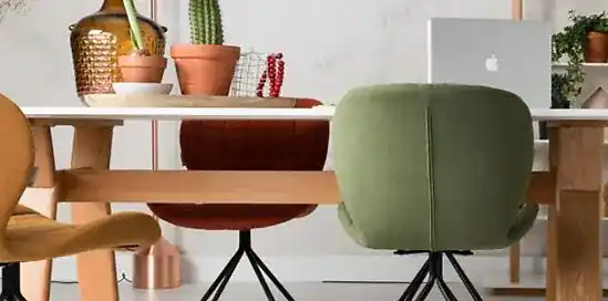 Top 5 populairste gekleurde stoelen bij Biano