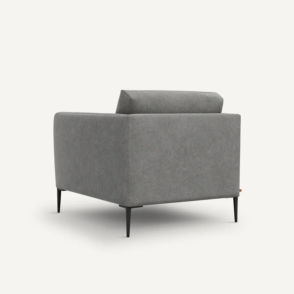 Fauteuil in stonewashed fluweel, Oscar, ontwerp E. Gallina