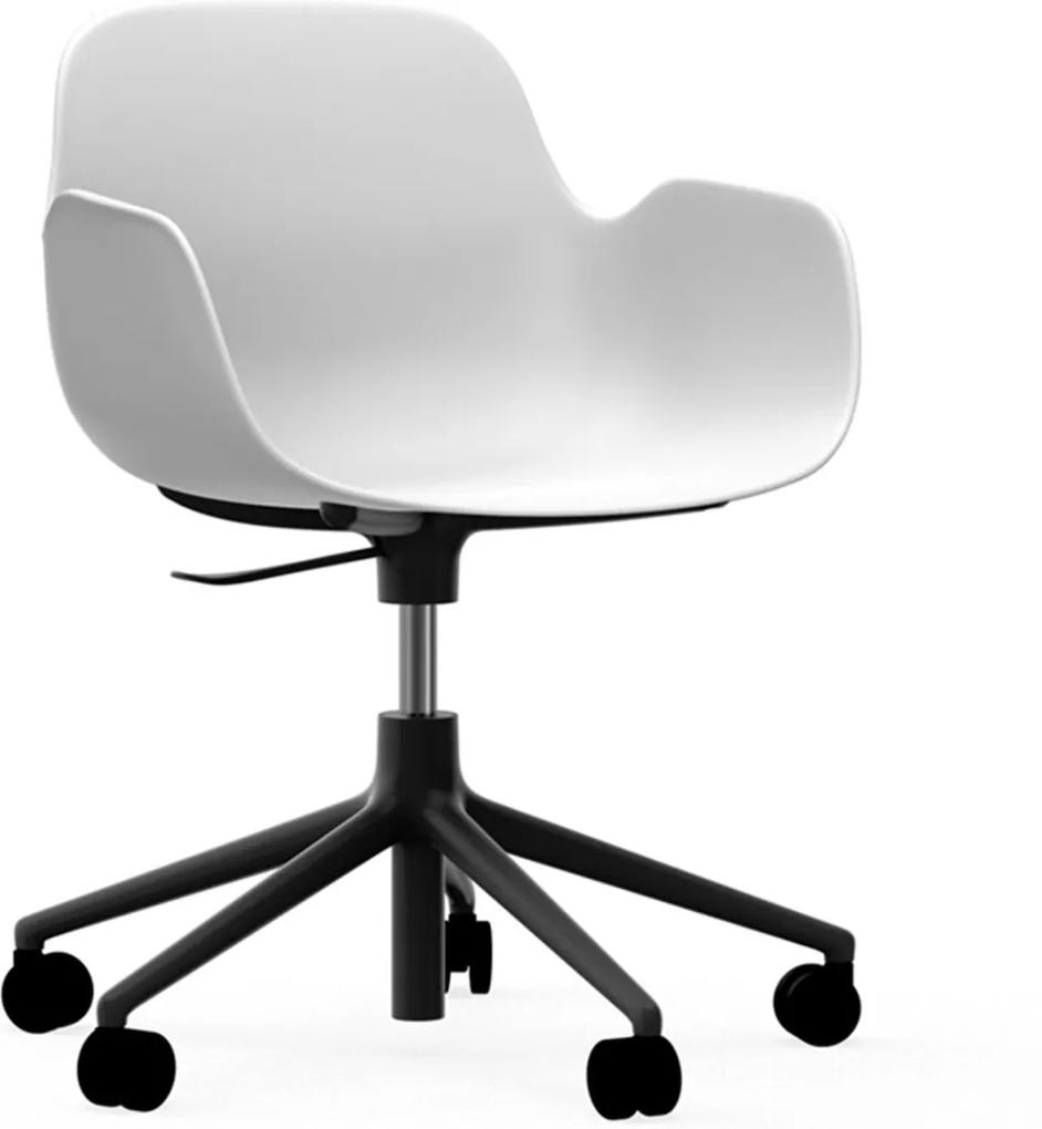 Normann Copenhagen Form Armchair bureaustoel met zwart onderstel wit