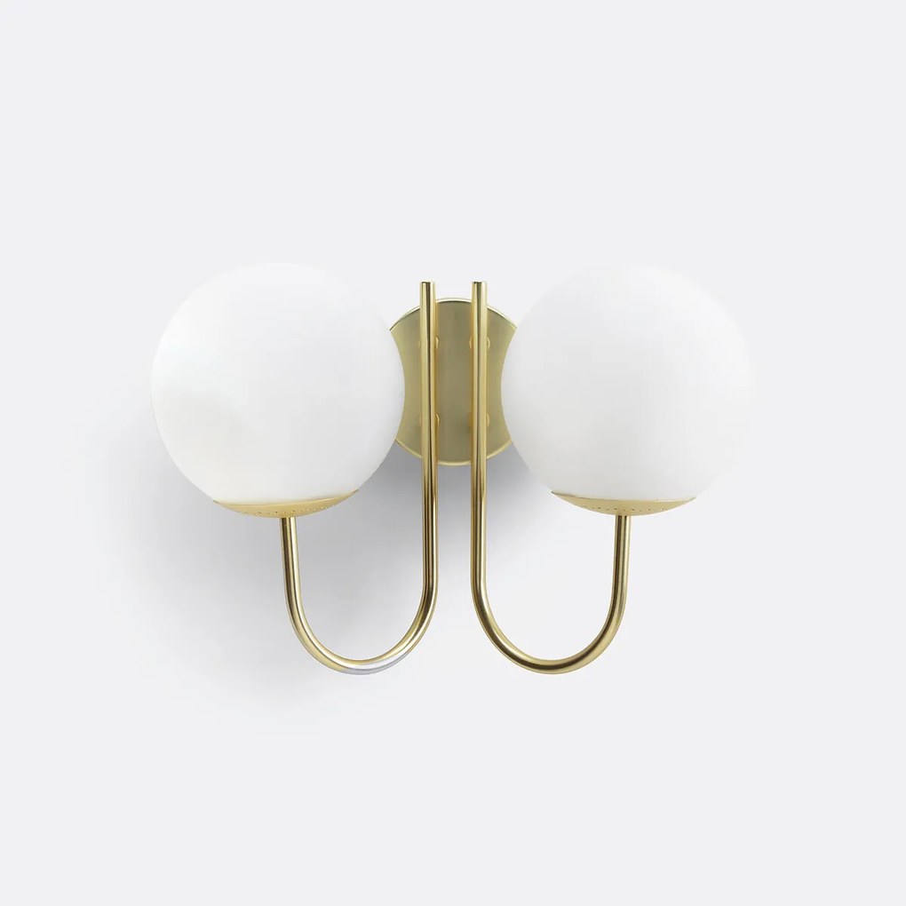 Wandlamp in messing en opaline glas, Moricio