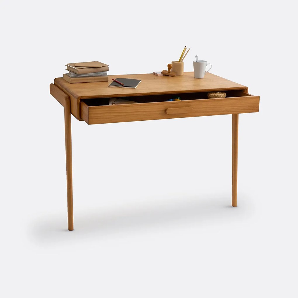 Vintage bureau Colas