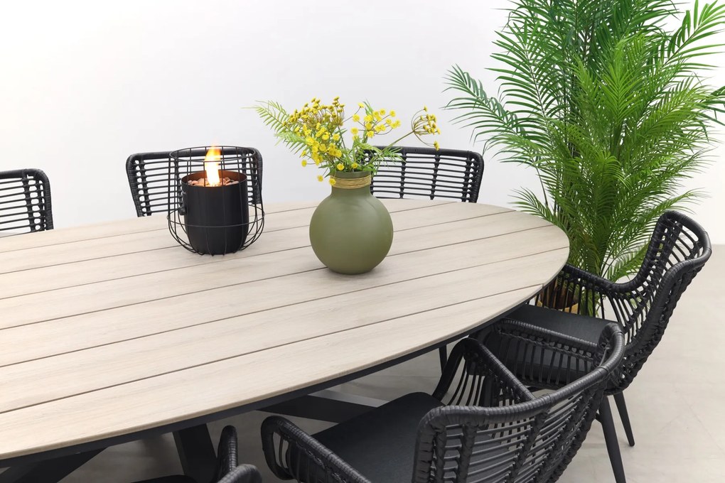 Jasmine Black/GI Edison 8-persoons dining tuinset 280x140 cm.