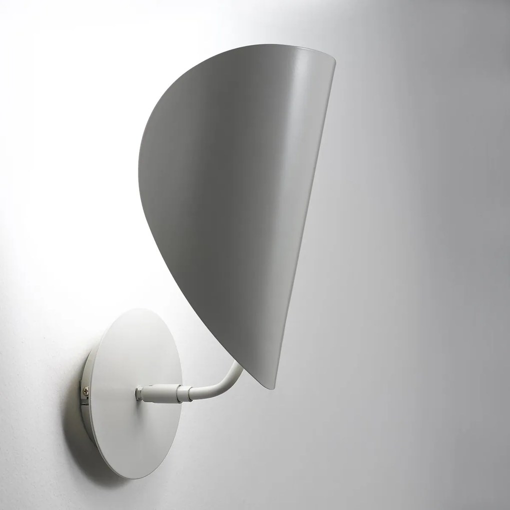 Wandlamp, Funambule