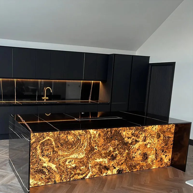 Natuursteen Translucent Multicolor 260x120x0,2cm | Paneli Natuursteen Wandpanelen