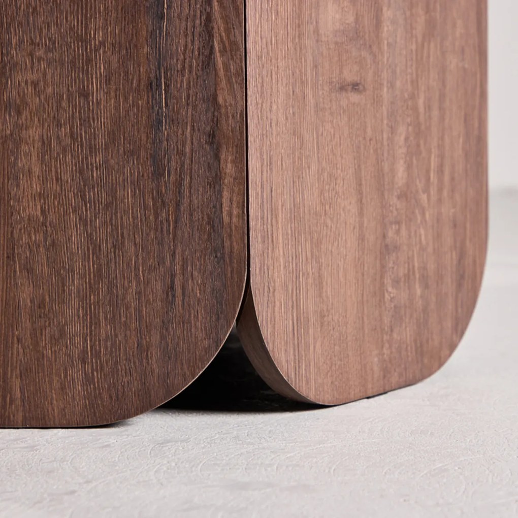 Ronde Eettafel Vijfhoekpoot Mocca - 120 X 120cm.