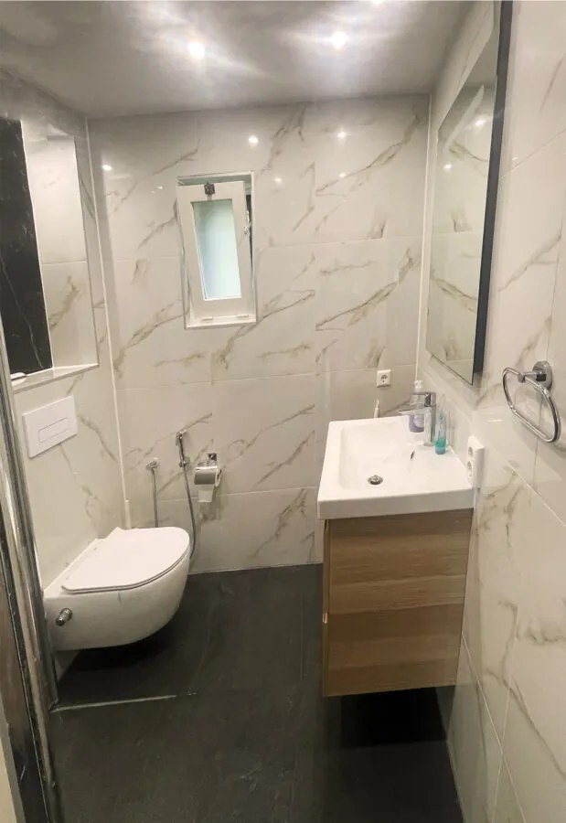 Hoogglans Vloertegel 60x120 Cm Marmerlook Calacatta Crema Gold NR68