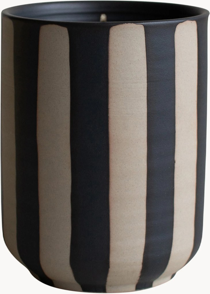 Geurkaars Burn (pijnboompitten, patchoeli en cederhout)