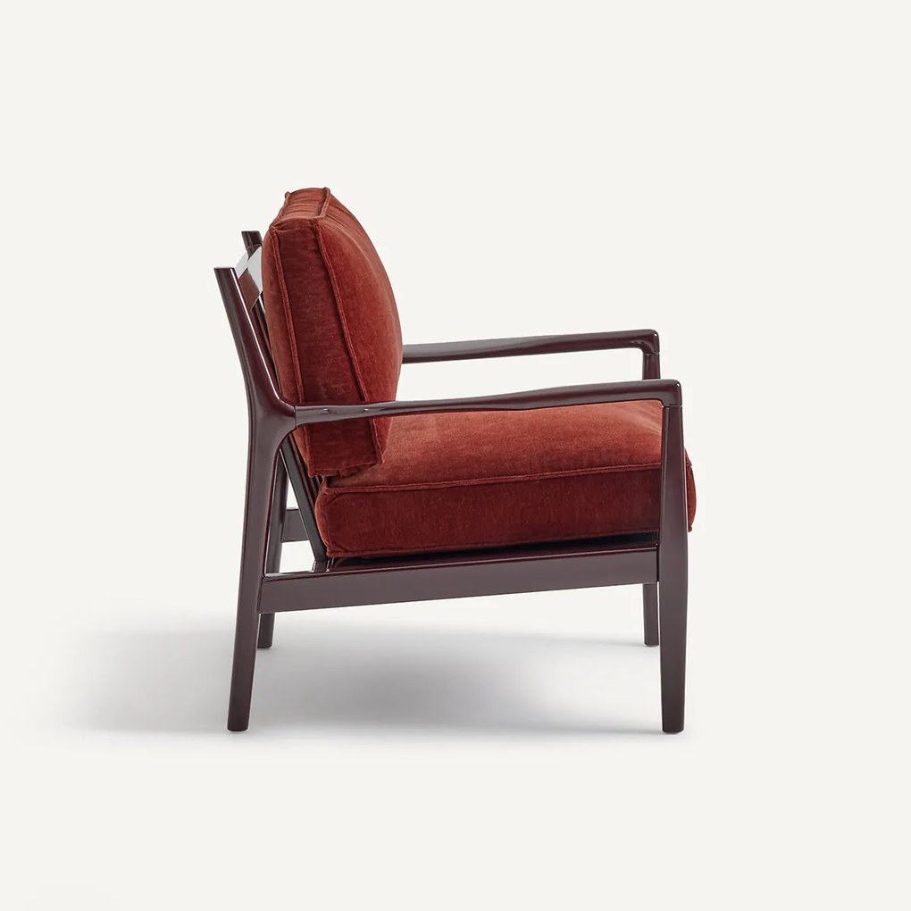Fluwelen fauteuil met gelakt frame, Dilma