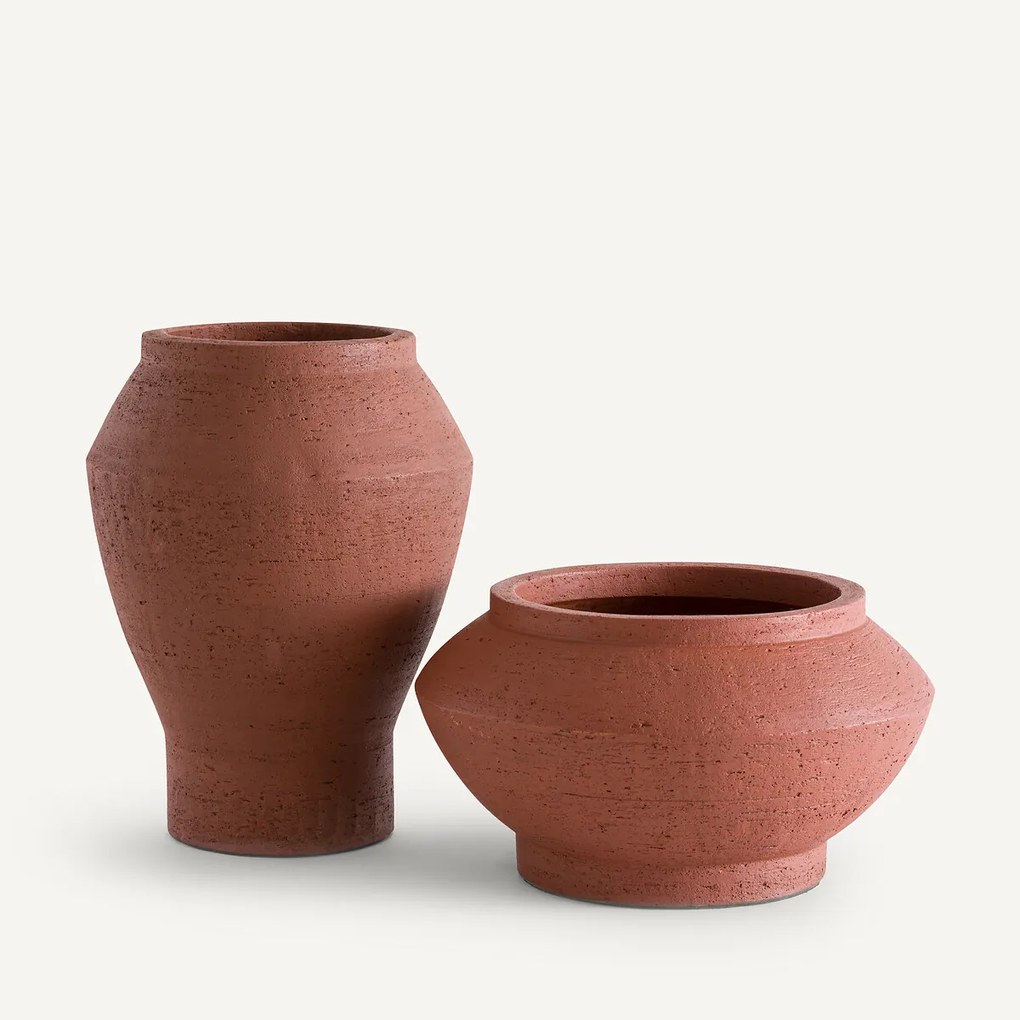 Vaas in terracotta, Tulia