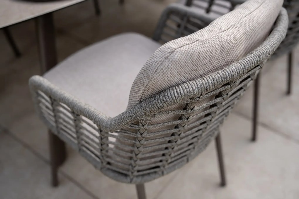 Taste by 4 Seasons Puglia tuinset terre met Manolo tafel 180 cm Tuinstoel   bruin weerbestendig