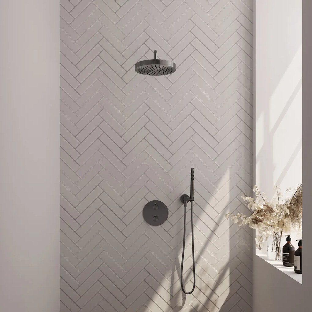 Brauer Stripe inbouw regendouche rond met 25cm hoofddouche, gebogen muurarm en staafhanddouche set 38 gunmetal geborsteld PVD