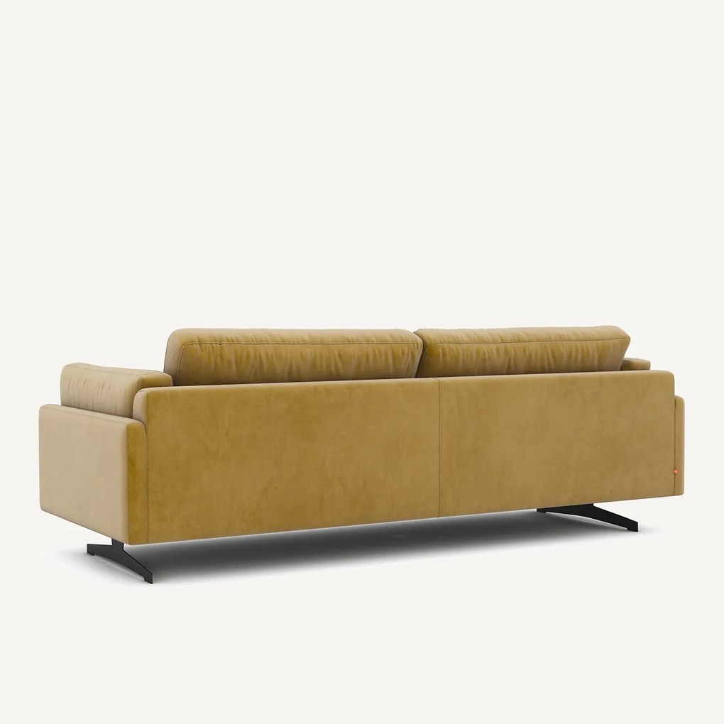 Bank in fluweel, César