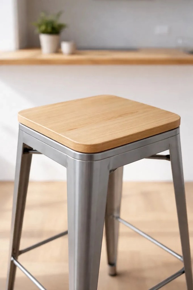 Torix hoge kruk van natuurlijk hout