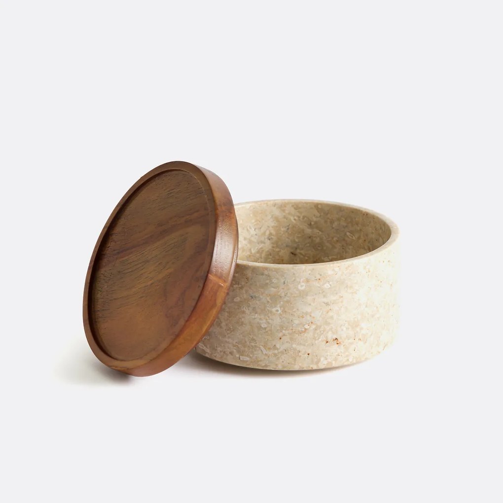 Opbergdoos in marmer, Marcia