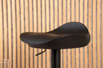 Jörn Counter Barkruk - 60 cm - Luuk - Zwart - Jörn