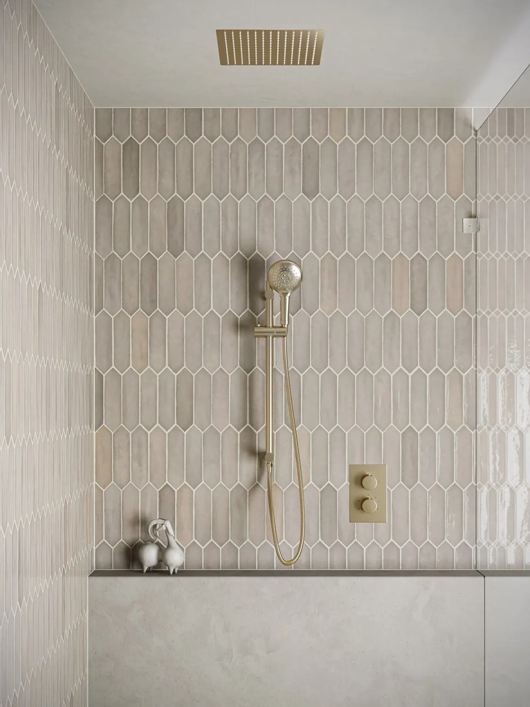 Saniclear Cube inbouw regendouche met inbouw douchekop 30x30cm, glijstang en 2 standen handdouche geborsteld messing - mat goud