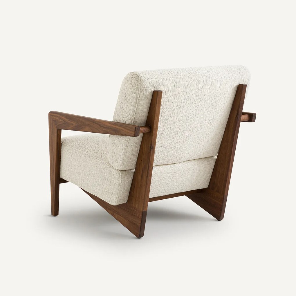 Fauteuil in massief notenhout in bouclé stof, Izag