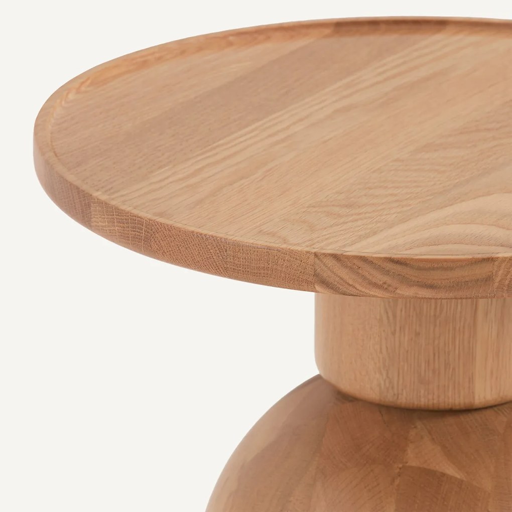 Bijzettafel in massief eik, Stigido