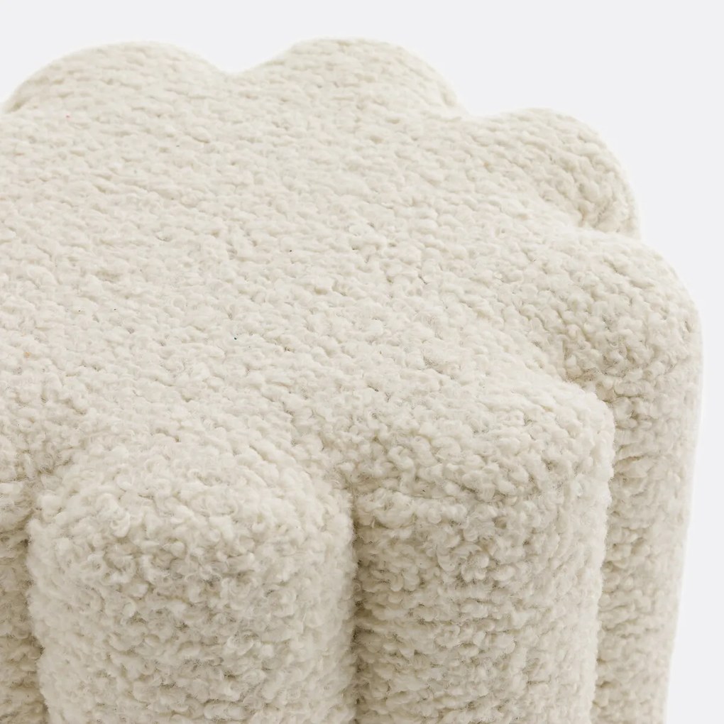 Poef in chenille bouclé stof, Justyna