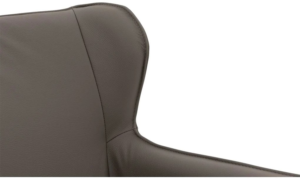 Goossens Excellent Eetkamerstoel Leogang grijs leer met armleuning en Zwart skater wiel met zwarte kapmet wielen, elegant chic