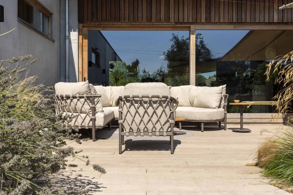 4 Seasons Outdoor Ezra hoek loungebank terre met love island SALE LoungebankLoungeset bruin weerbestendig