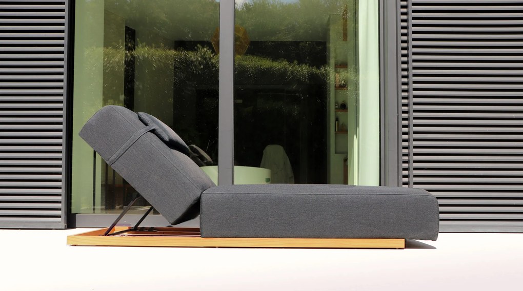 Flow Lio daybed sooty met teakhouten frame SALE