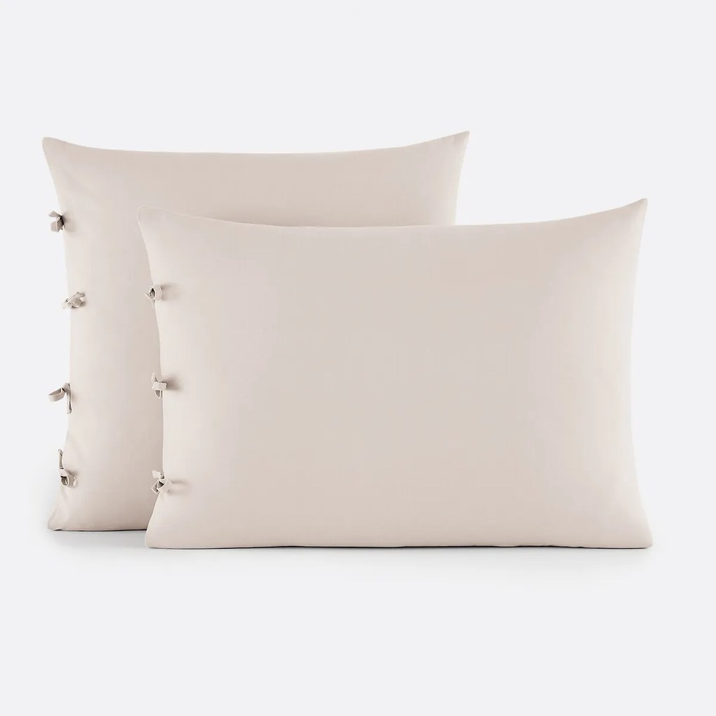 Effen kussensloop te strikken in katoen , Scenario