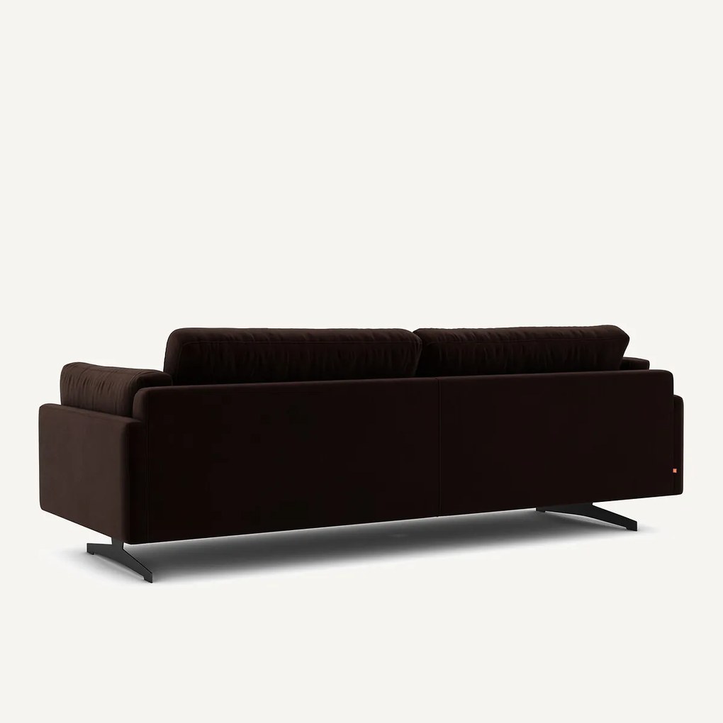 Bank in fluweel, César