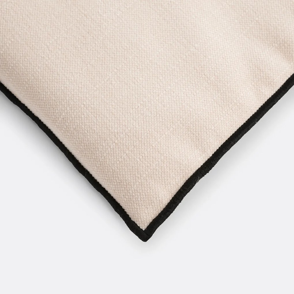 Zitmatras met rups-effect, Figuera