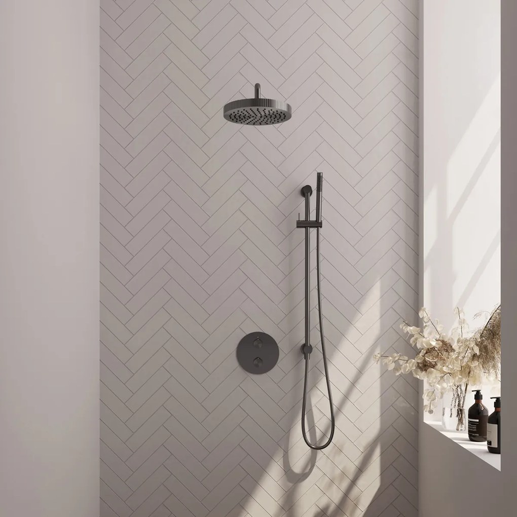 Brauer Stripe inbouw regendouche rond met 25cm hoofddouche, rond met gebogen muurarm, glijstang en staafhanddouche set 44 gunmetal geborsteld PVD
