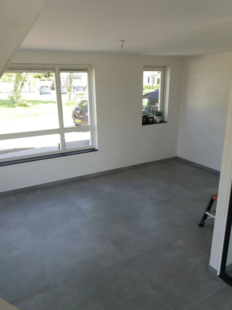 Vloertegel 90x90 Cm Betonlook Fairy Dark Donker Grijs H96