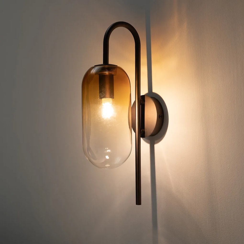 Wandlamp in amber glas, Linterna