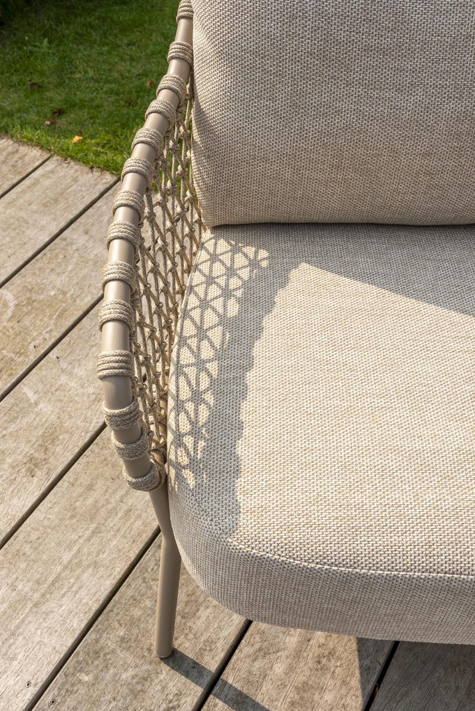 4 Seasons Outdoor Sardinia bistro set latte met Volta tafel  Loungeset    beige weerbestendig