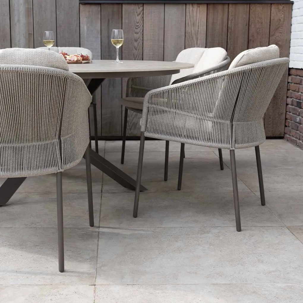 Taste by 4 Seasons Florence tuinset 7-delig - Prado tuintafel Ø160 cm - ceramic sabbia latte