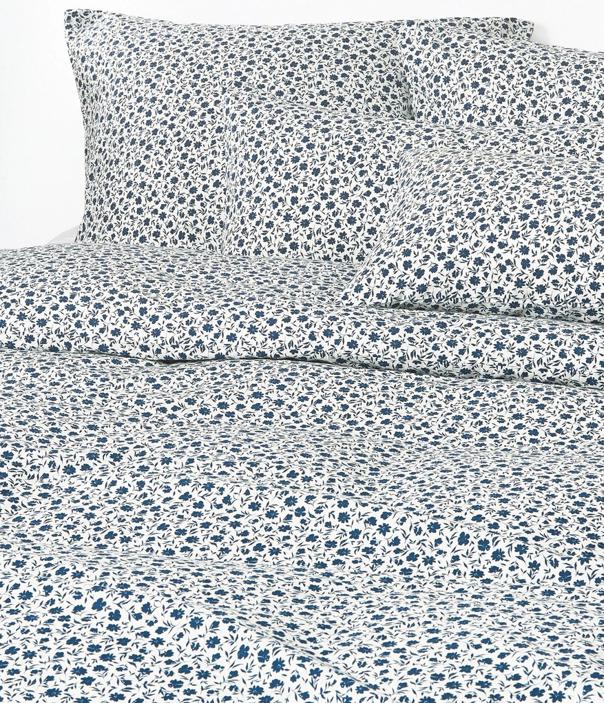 Gewassen katoenen dekbedovertrek Nolana met fijn bloemenpatroon