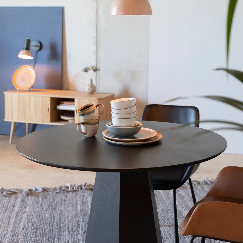Zuiver Pilar Black Ronde Design Eettafel Zwart - 100 X 100cm.
