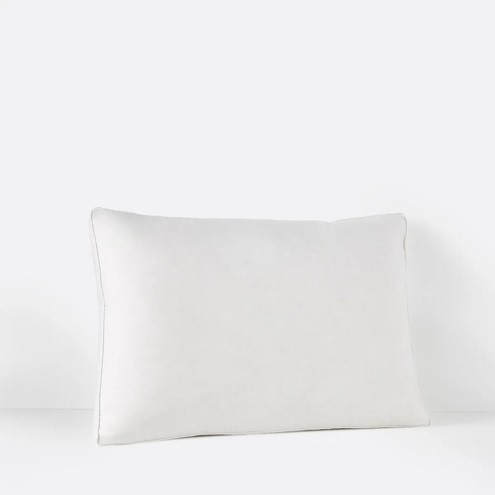 Stevig kussen met 3 kamers 90% dons