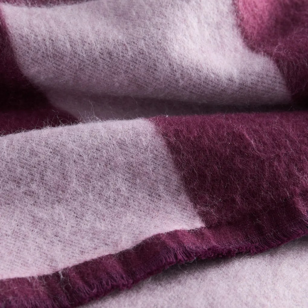 Plaid in jacquard met geometrische strepen en franjes, TABAKA