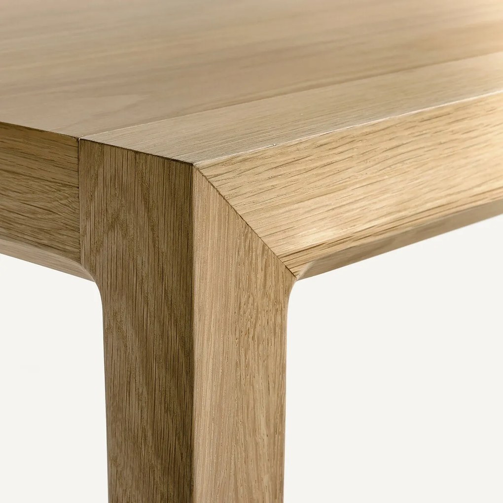 Vierkante tafel, Nizou, ontwerp door Emmanuel Gallina