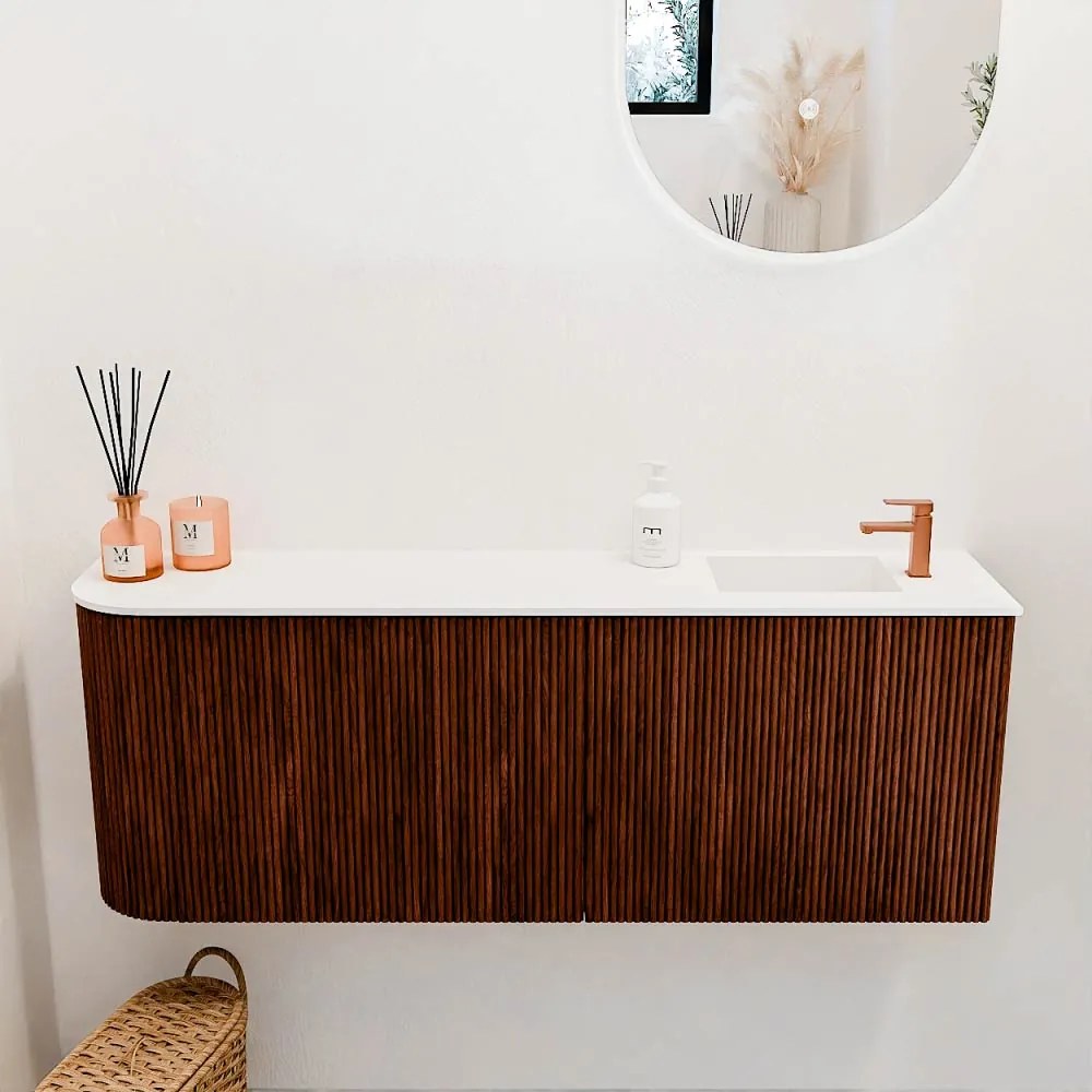 Mondiaz Joya 110cm toiletmeubel ronding links ruby met wastafel faye rechts 1 kraangat talc