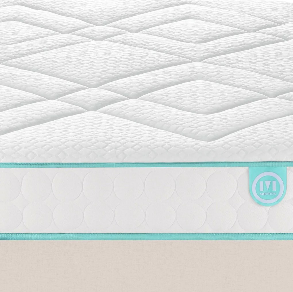 Ensemble. matras in latex + bedbodem LE TOUT DELICAT