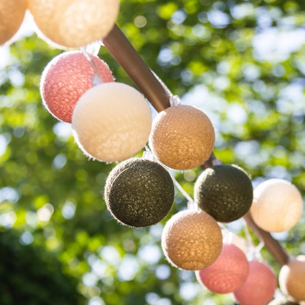 Cotton Ball Lights Outdoor lichtslinger - Starter Kit - Jardin