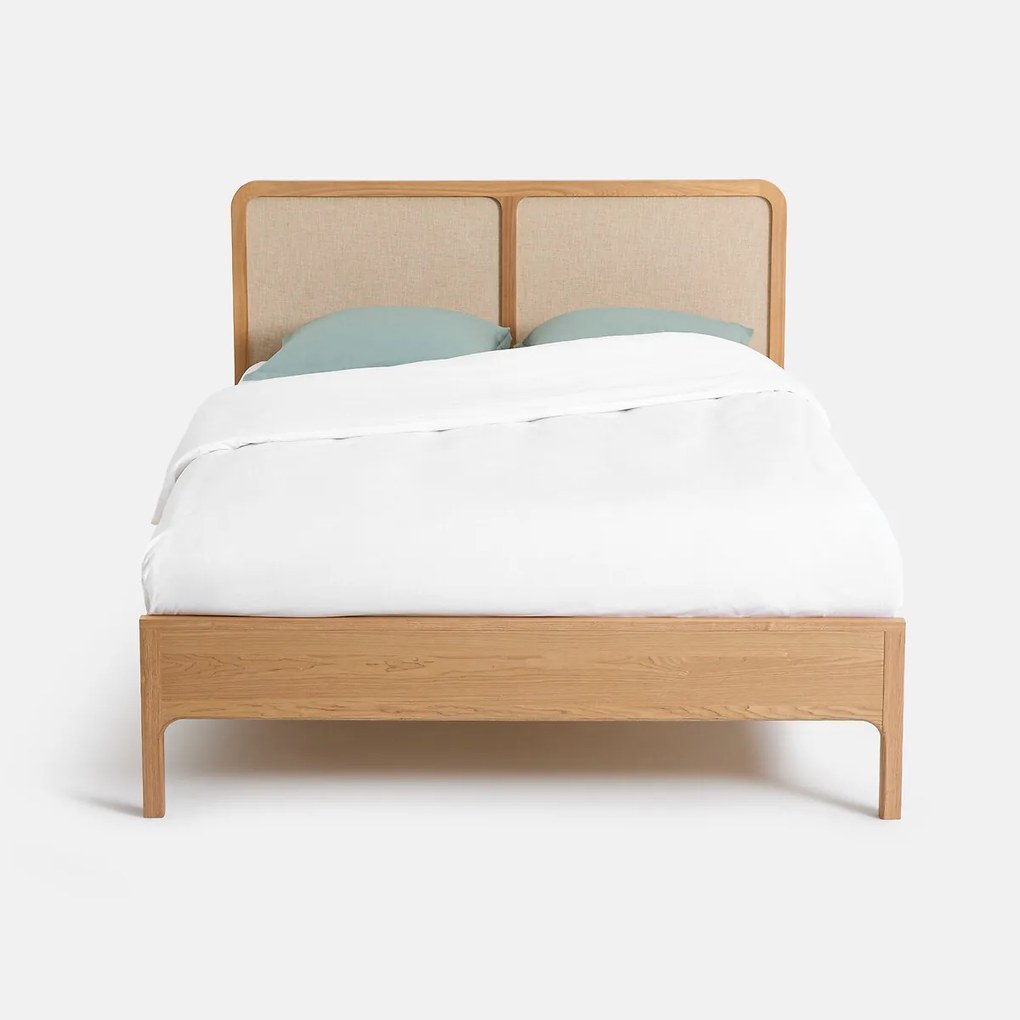 Bed van essenhout, fineer en linnen, met bedbodem, ESMARA