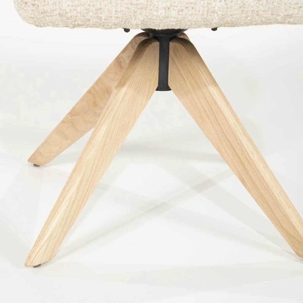 Eleonora Connor Natural Eetkamerstoel Met Eiken Poten Draaibaar Beige