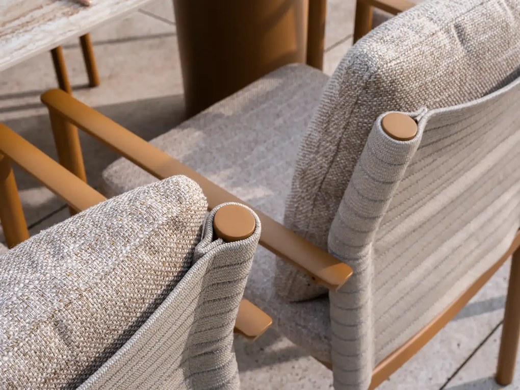 4 Seasons Outdoor Safina tuinset amber met Colorado tafel met keramisch blad 240 x 105 cm SALE Tuinset beige weerbestendig