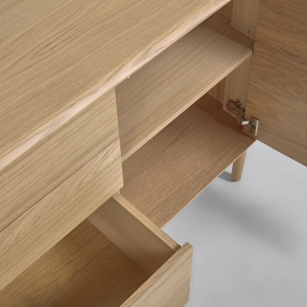 Kave Home Lenon Eiken Retro Dressoir - 155x45x86cm.