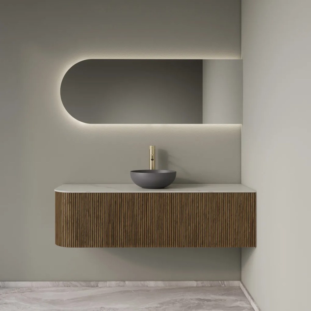Gliss Design Alluro badmeubel ribbelfront met ronding links 140cm castle brown en wit marmer toppaneel