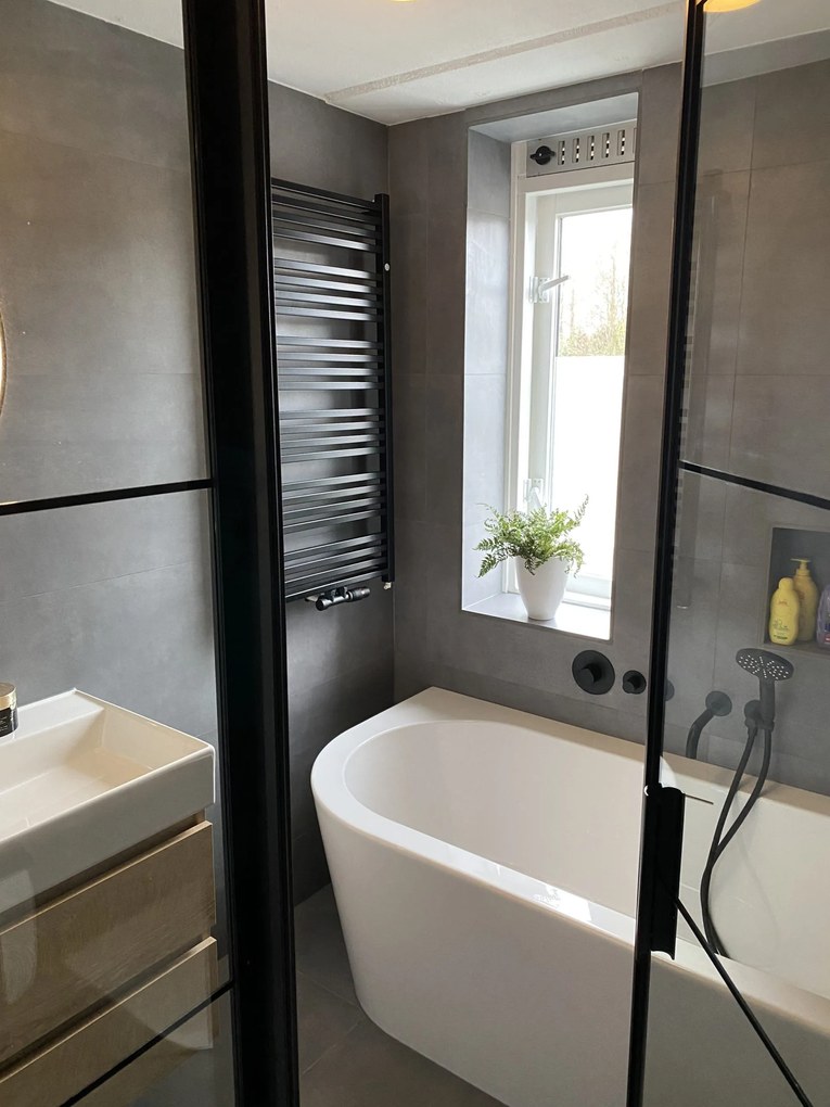 Vloertegel 90x90 Cm Betonlook Fairy Dark Donker Grijs H96