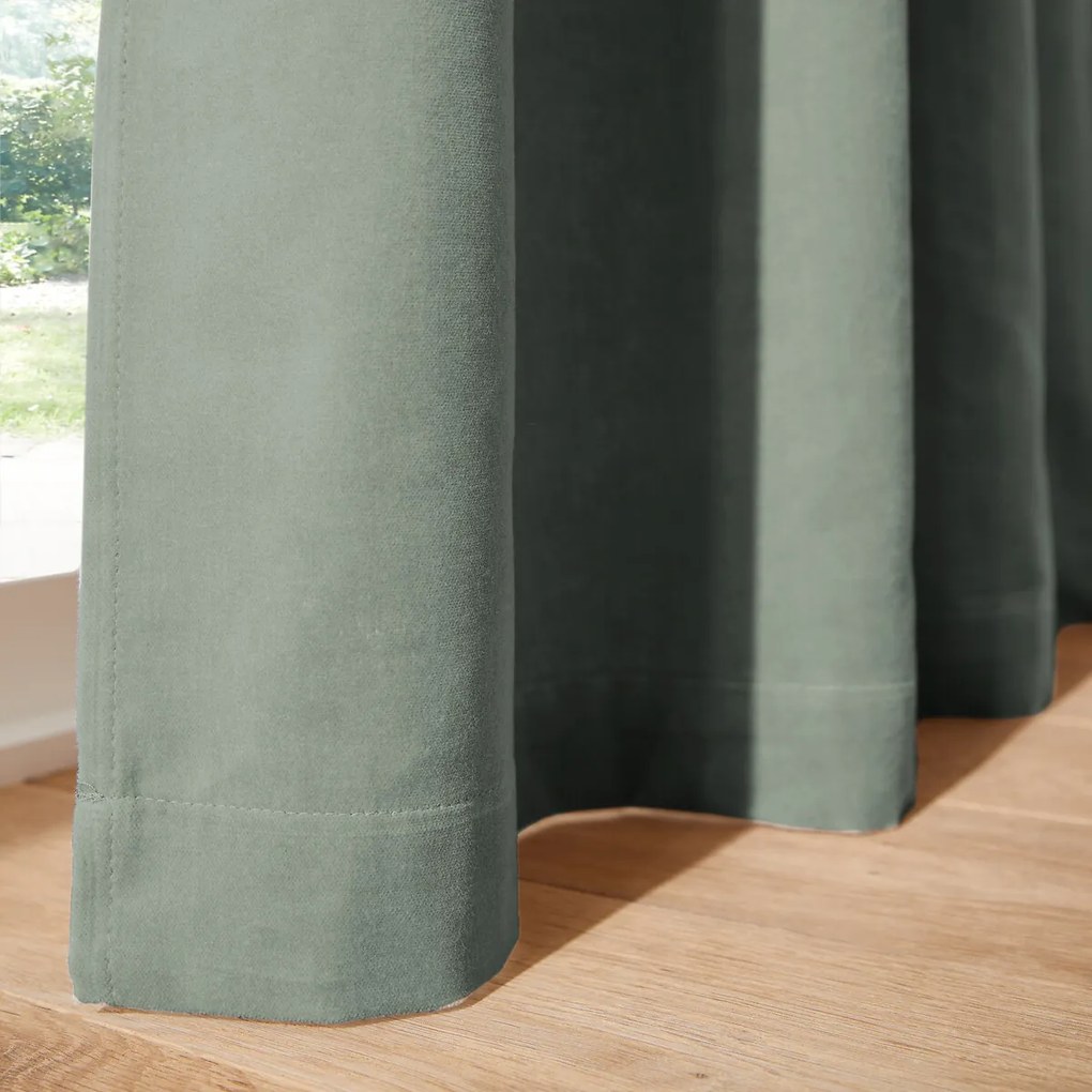 Gordijn in fluweel met aangerimpeld biesje, Velvet