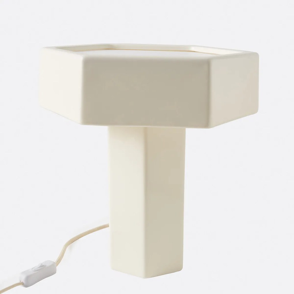 Keramische tafellamp, Acia